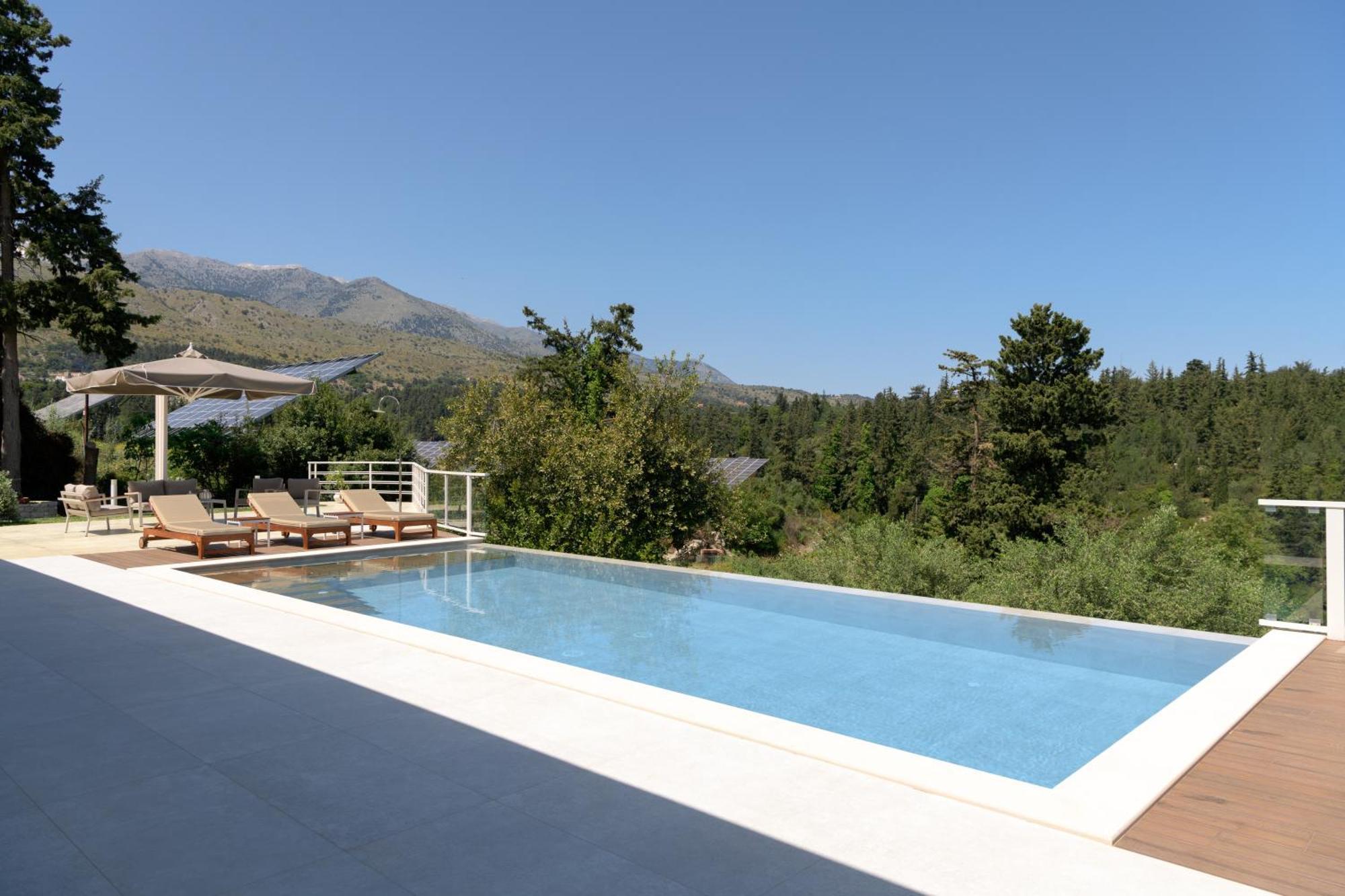 Reflection Villa, With Heated Pool, Close To Sea, By Thinkvilla Chania  Exterior photo